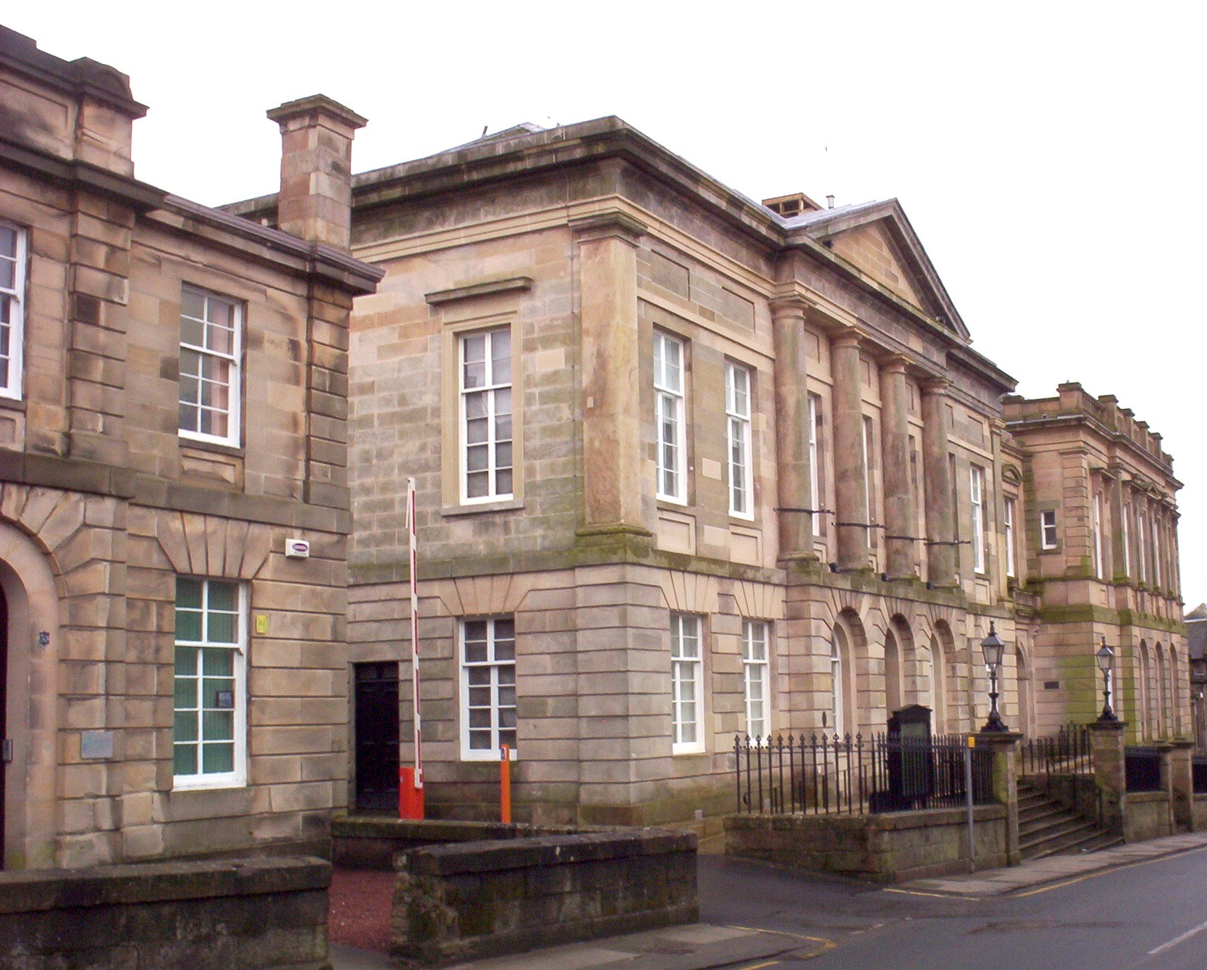 Photograph of the Lanark Sheriff  Court